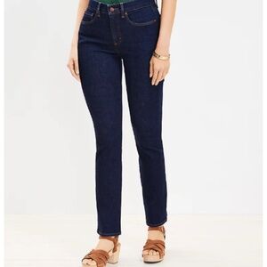 Women's Jeans Loft Curvy Boot 2P EUC Dark Wash